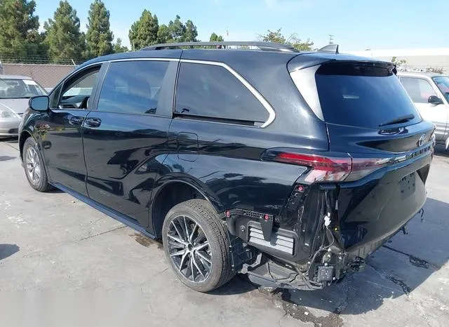 5TDBRKEC5PS142123 2023 2023 Toyota Sienna- LE 3