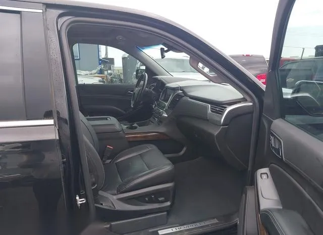 1GNSKHKC8KR392160 2019 2019 Chevrolet Suburban- LT 5