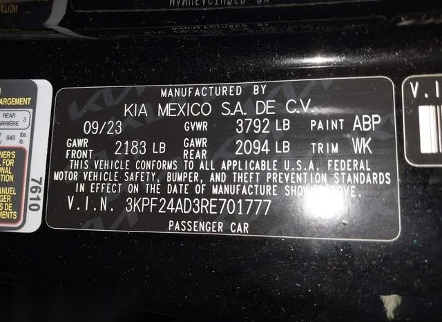 3KPF24AD3RE701777 2024 2024 KIA Forte- Lxs 9