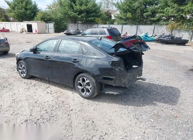 3KPF24AD8ME266876 2021 2021 KIA Forte- Lxs 3