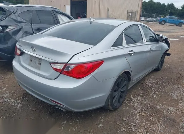 5NPEC4ACXBH096206 2011 2011 Hyundai Sonata- SE 4