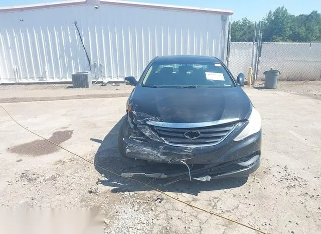 5NPEB4AC3EH946555 2014 2014 Hyundai Sonata- Gls 6