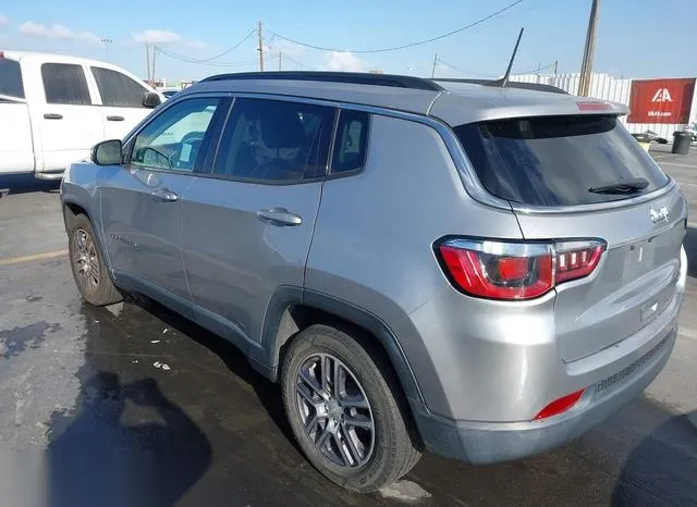 3C4NJCBB4JT487579 2018 2018 Jeep Compass- Latitude Fwd 3