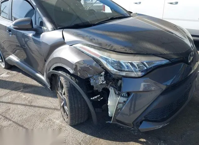 JTNKHMBXXL1090965 2020 2020 Toyota C-HR- Xle 6