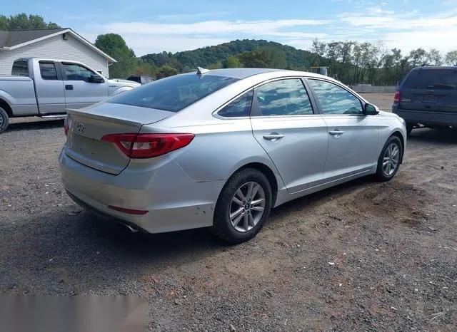 5NPE24AF2FH040344 2015 2015 Hyundai Sonata- SE 4