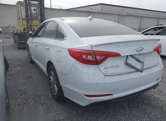 5NPE24AF3FH006123 2015 2015 Hyundai Sonata- SE 3