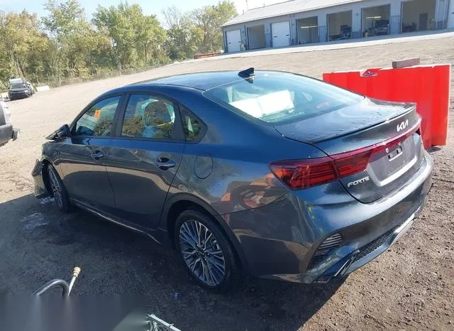 3KPF54AD3RE777619 2024 2024 KIA Forte- Gt-Line 3