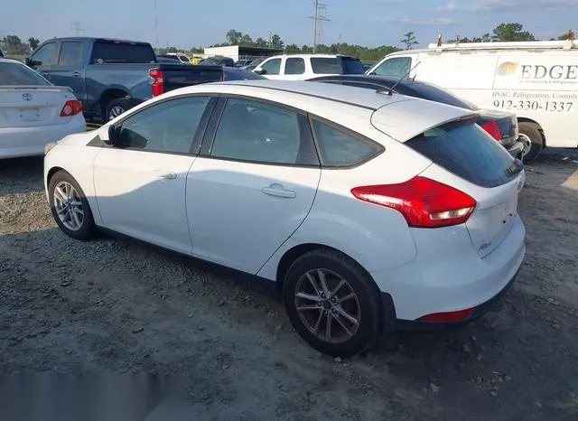 1FADP3K2XJL300048 2018 2018 Ford Focus- SE 3