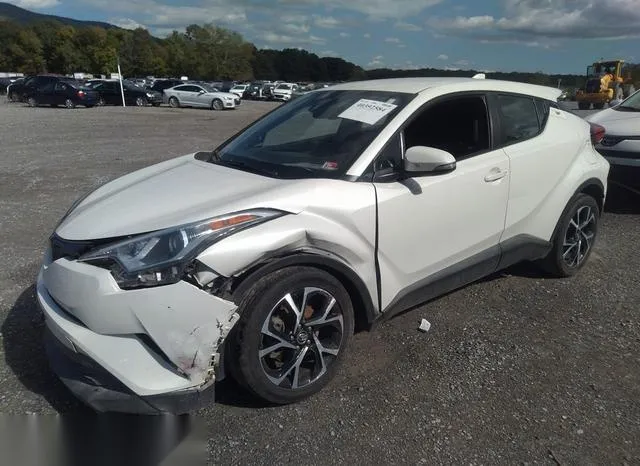 NMTKHMBX4KR087984 2019 2019 Toyota C-HR- Xle 6