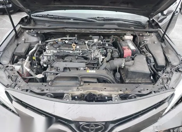 4T1B11HK7JU503130 2018 2018 Toyota Camry- Xle 10