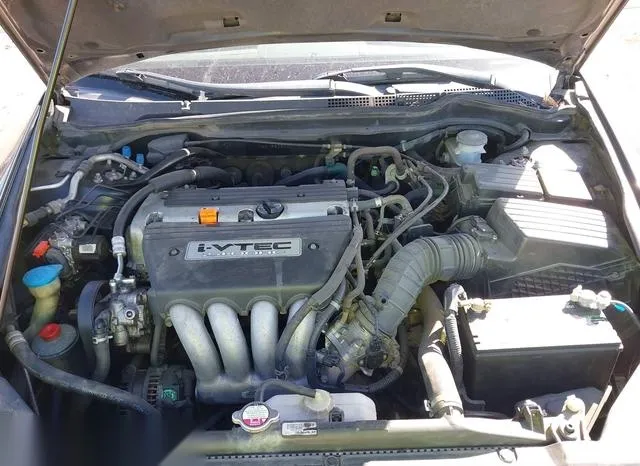 1HGCM56354A017412 2004 2004 Honda Accord- 2-4 LX 10