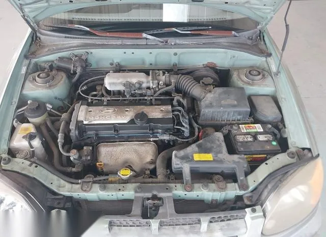 KMHCG35C04U312777 2004 2004 Hyundai Accent- Gl/Gt 10