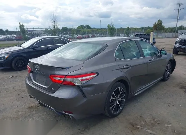 4T1B11HK0JU027917 2018 2018 Toyota Camry- SE 4