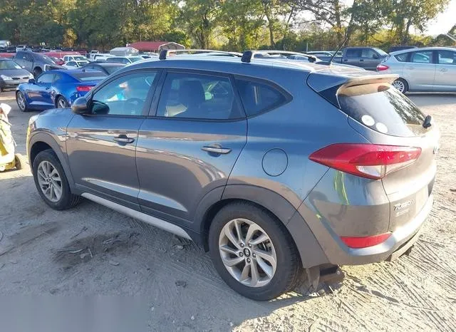 KM8J33A44HU517820 2017 2017 Hyundai Tucson- SE 3