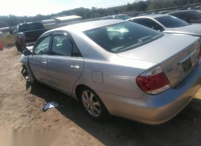 4T1BE30KX6U653848 2006 2006 Toyota Camry- Xle 3