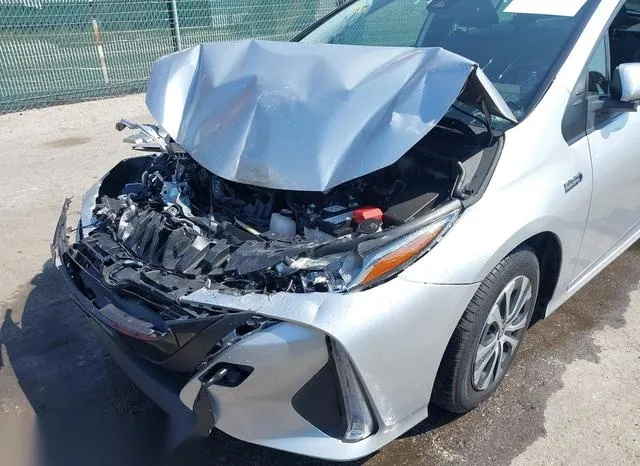 JTDKAMFP3M3179902 2021 2021 Toyota Prius- Prime LE 6