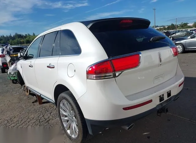 2LMDJ8JK4FBL29109 2015 2015 Lincoln MKX 3