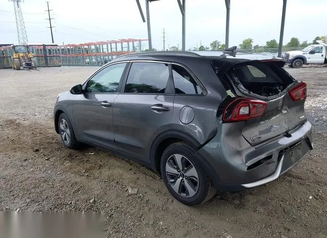 KNDCB3LC2H5056888 2017 2017 KIA Niro- LX 3