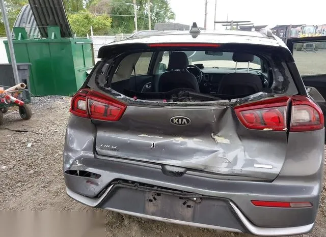 KNDCB3LC2H5056888 2017 2017 KIA Niro- LX 6