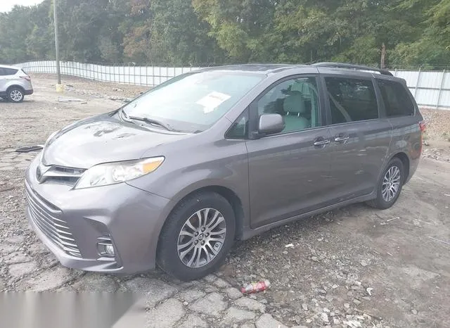 5TDYZ3DC0LS034410 2020 2020 Toyota Sienna- Xle 2