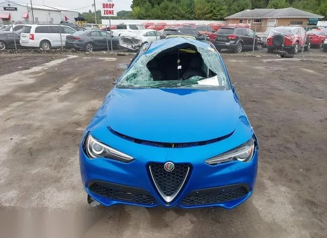 ZASFAKNNXJ7B94950 2018 2018 Alfa Romeo Stelvio- Ti Sport Awd 6