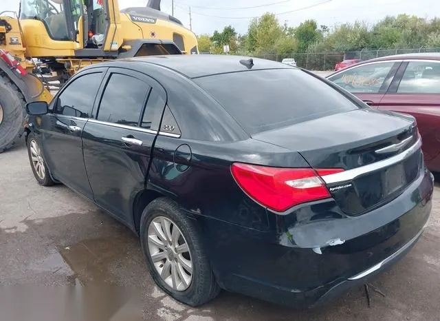 1C3CCBCGXEN135428 2014 2014 Chrysler 200- Limited 3