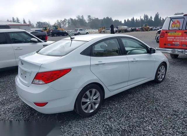 KMHCU4AE5DU377629 2013 2013 Hyundai Accent- Gls 4