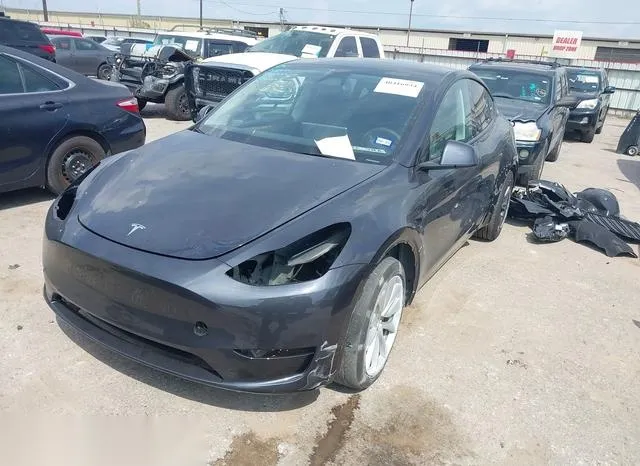 7SAYGDED3RA304830 2024 2024 Tesla Model Y- Long Range Dual 2