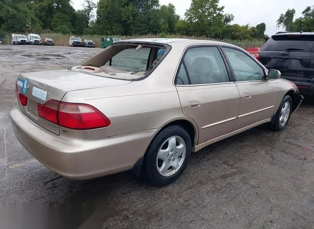 1HGCG1652YA019125 2000 2000 Honda Accord- 3-0 EX 4