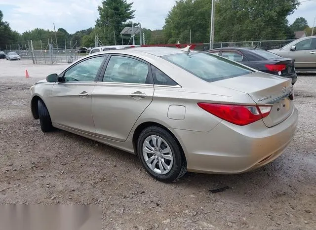 5NPEB4ACXBH109247 2011 2011 Hyundai Sonata- Gls 3