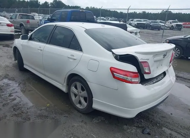 4T1BF3EK1AU565575 2010 2010 Toyota Camry- SE 3