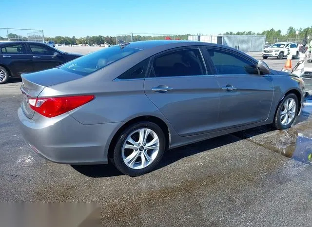 5NPEC4AC8BH241498 2011 2011 Hyundai Sonata- Limited 4