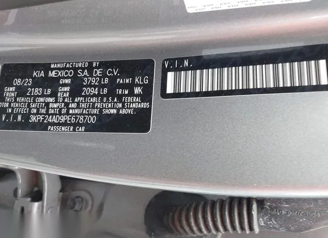 3KPF24AD9PE678700 2023 2023 KIA Forte- Lxs 9