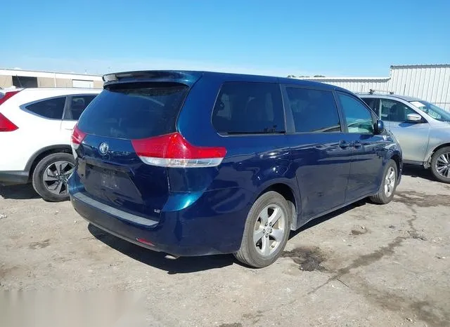 5TDKA3DCXBS006822 2011 2011 Toyota Sienna- LE 4