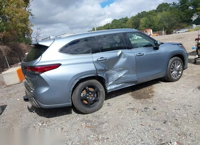 5TDFZRBH3MS132938 2021 2021 Toyota Highlander- Platinum 4