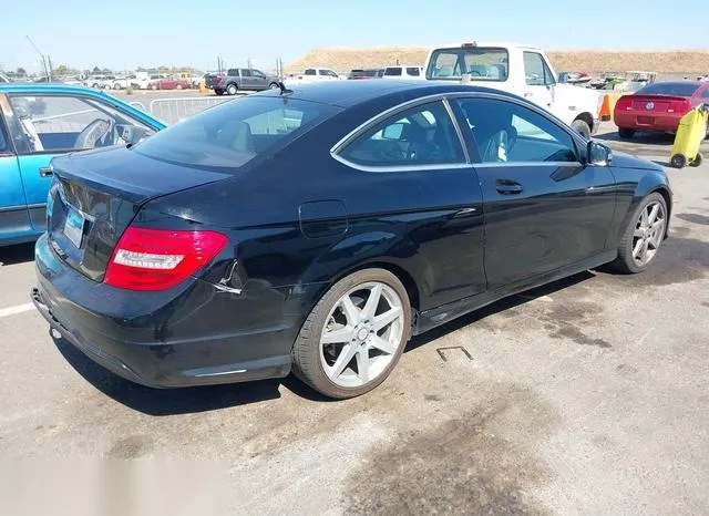 WDDGJ4HB4DG032395 2013 2013 Mercedes-Benz C 250 4