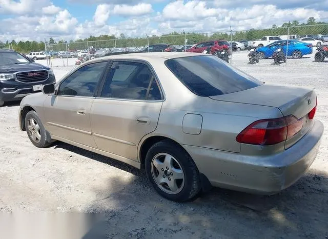 1HGCG1656YA015272 2000 2000 Honda Accord- 3-0 EX 3