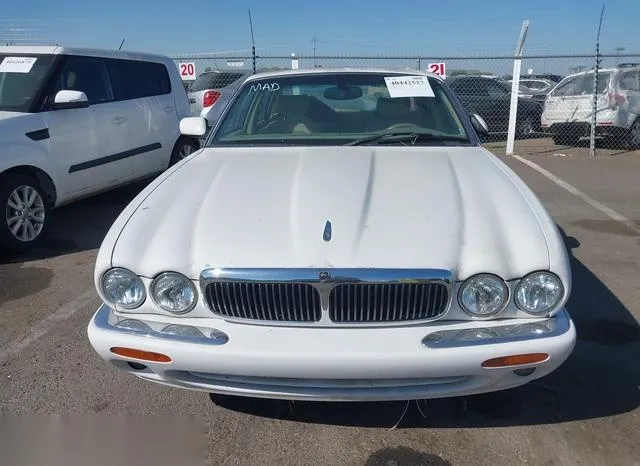 SAJDA14C21LF21444 2001 2001 Jaguar XJ8 6