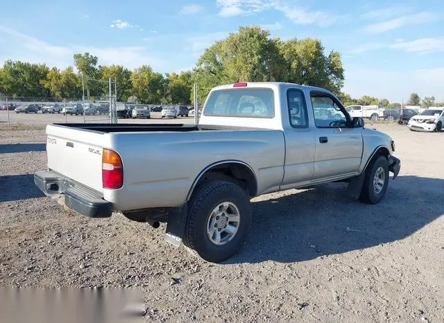 5TEWM72N9YZ686423 2000 2000 Toyota Tacoma 4