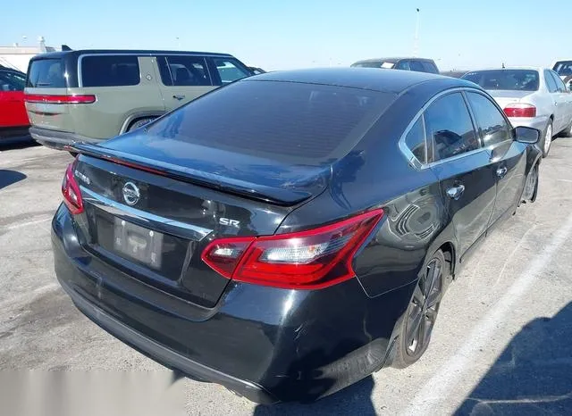 1N4AL3AP5HC174011 2017 2017 Nissan Altima- 2-5 SR 4