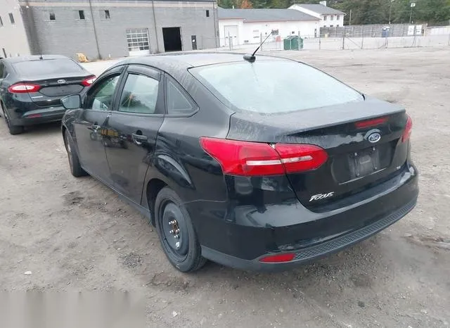 1FADP3FE7JL213759 2018 2018 Ford Focus- SE 3