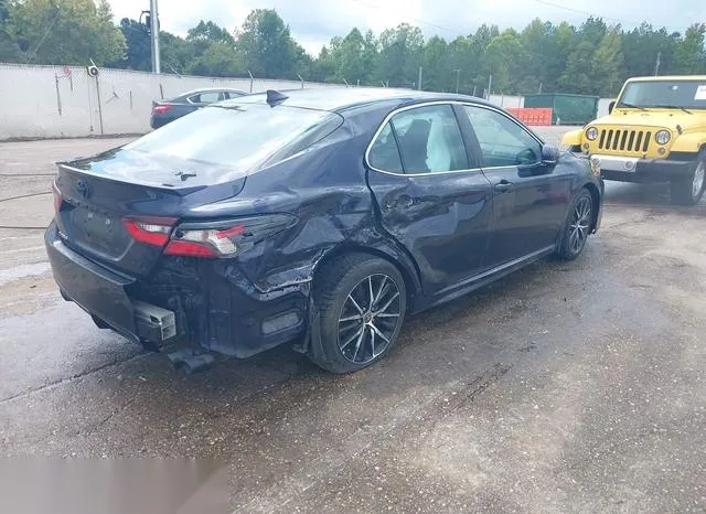 4T1G11AK7NU690164 2022 2022 Toyota Camry- SE 4