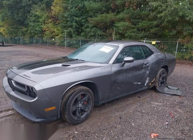 2B3CJ4DG8BH604355 2011 2011 Dodge Challenger 2