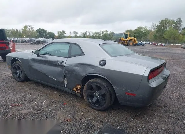 2B3CJ4DG8BH604355 2011 2011 Dodge Challenger 3