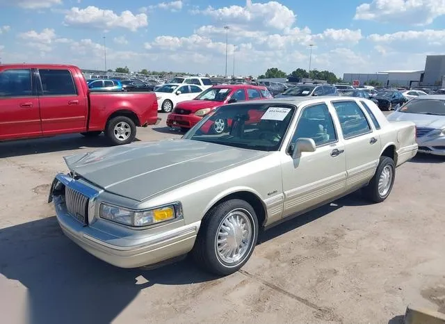 1LNLM82W9VY748378 1997 1997 Lincoln Town Car- Signature 2