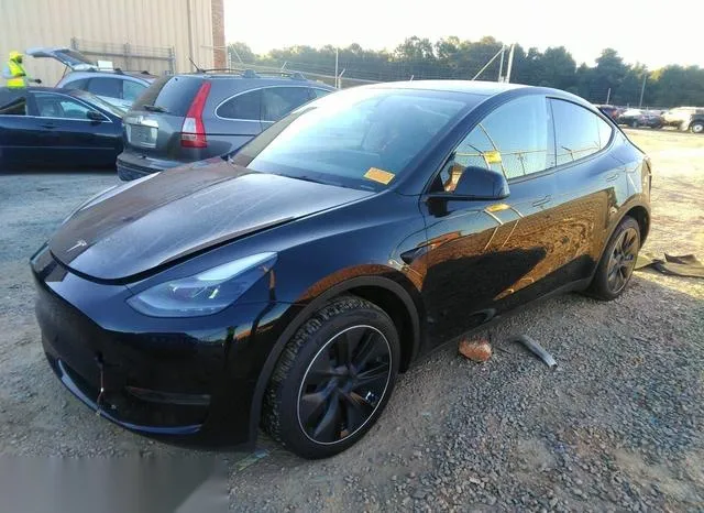 7SAYGDEE9RA240138 2024 2024 Tesla Model Y- Long Range Dual 2