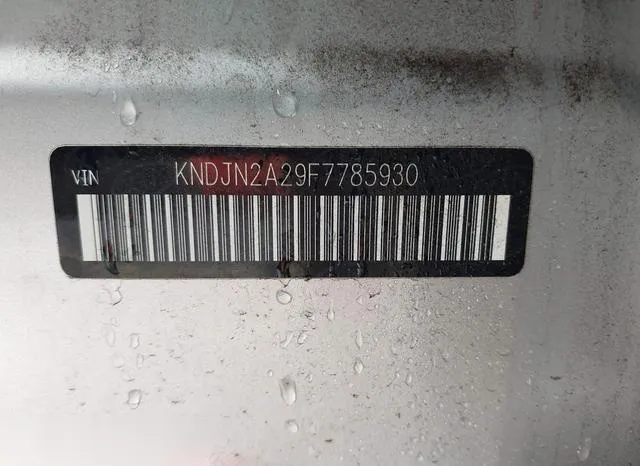 KNDJN2A29F7785930 2015 2015 KIA Soul 9