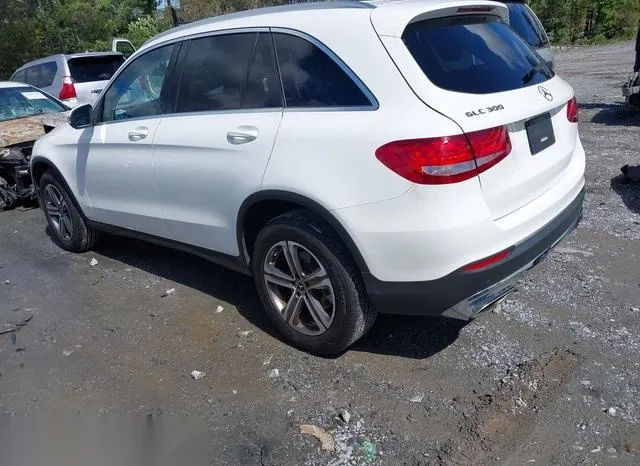 WDC0G4JB8KF613027 2019 2019 Mercedes-Benz GLC 300 3