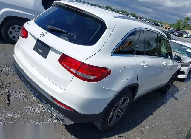 WDC0G4JB8KF613027 2019 2019 Mercedes-Benz GLC 300 4