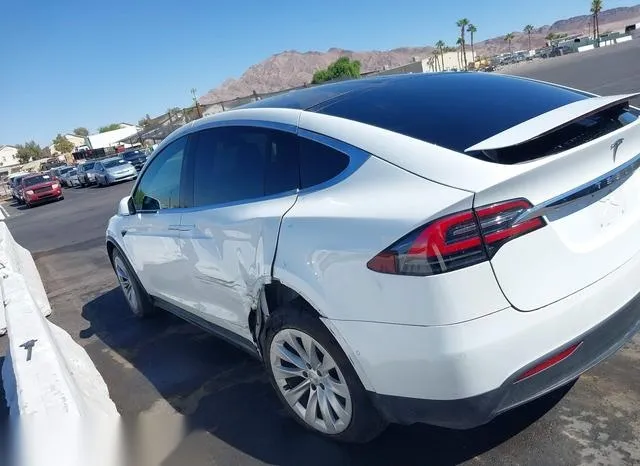 5YJXCBE25KF187901 2019 2019 Tesla Model X- 100D/75D/Long Range 3